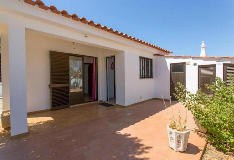 Вилла 1 Спальня, Casa Silver, Gale   Sleeps 9 Close To Amenities And Beach!