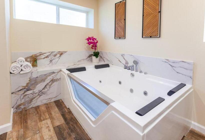 디럭스 스위트, Tahquitz Pines Retreat