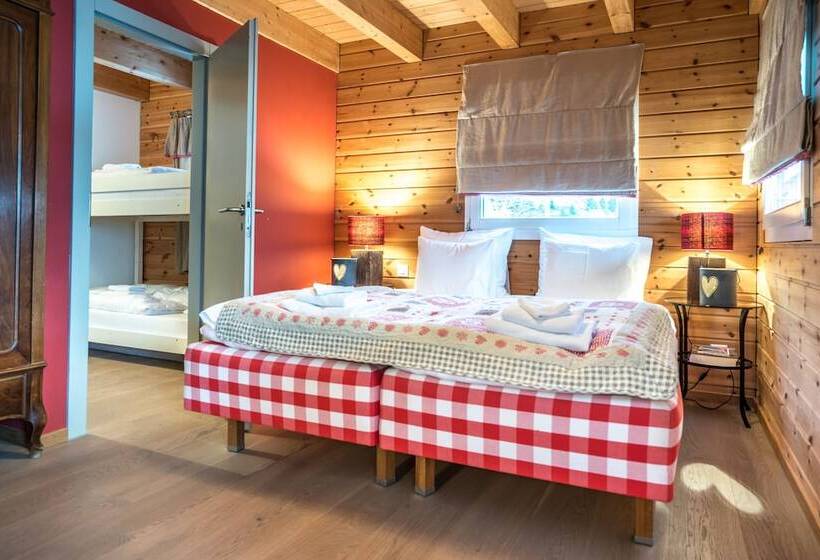 Семейный Номер, Hamilton Lodge & Spa