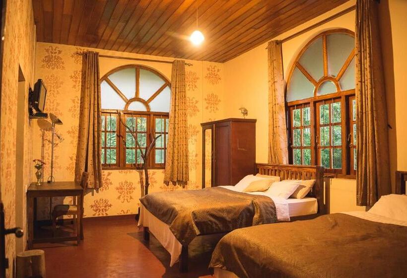 Семейный Номер, Mf Holiday Bungalow