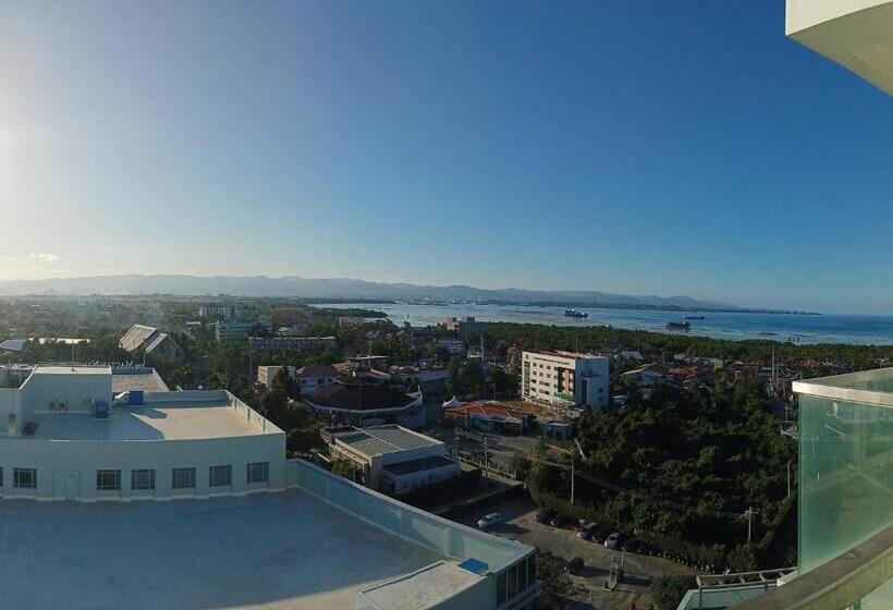 Estúdio Estandar com Sacada, Mactan Newtown Condo By Ejb
