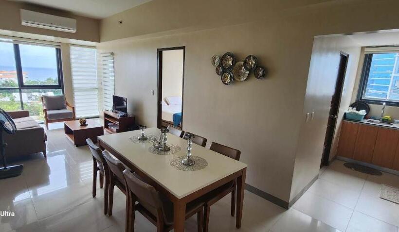 Quarto Familiar Vista Mar, Mactan Newtown Condo By Ejb