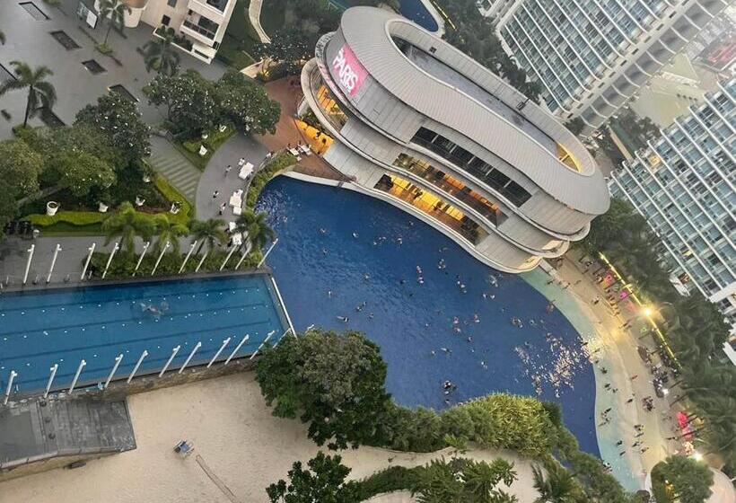 Семейный Номер, Azure Urban Resort Residences