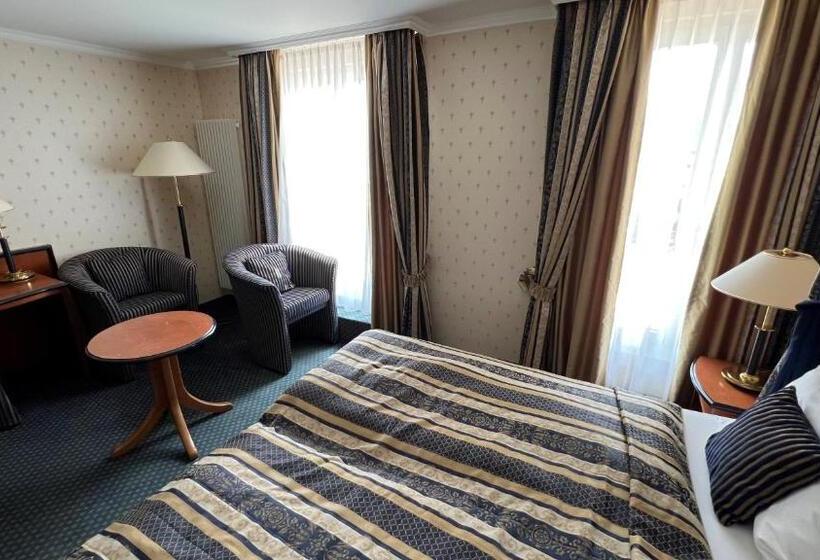 Quarto Economy, Dependance Stella Del Lago By Hotel Restaurant Bellevue Au Lac