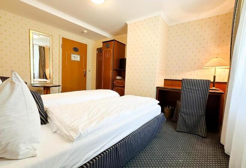 Quarto Economy, Dependance Stella Del Lago By Hotel Restaurant Bellevue Au Lac