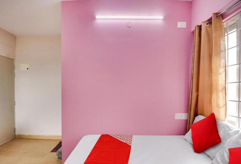 Трехместный Номер Классика, Oyo Flagship Gayathri Lodging & Boarding