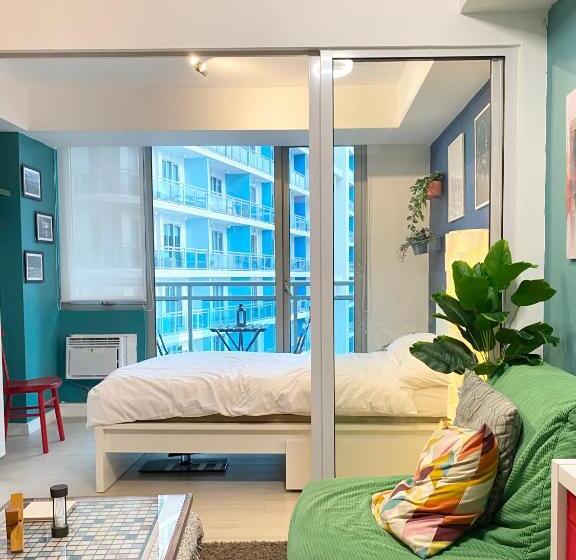 Quarto Familiar, Azure Staycation