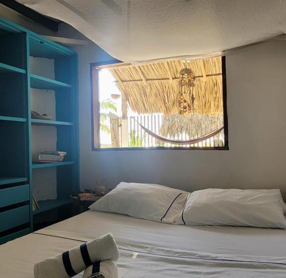 Семейный Номер, Palenque Beach House