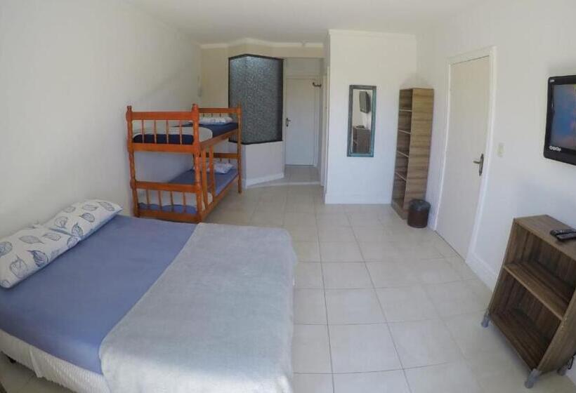 Family Suite, Quartos Privativos Pinheira   Hostel Pinheira