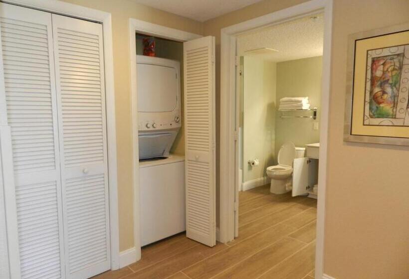 דירת חדר נוף לים, Ocean Walk Resort 2332   Just Updated 2 Br Deluxe North Tower