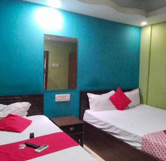 标准间, Pop  Happy Near Netaji Subhash Chandra Bose International Airport
