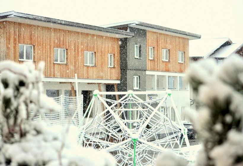 Номер Стандарт, Jugendgästehaus Sportheim