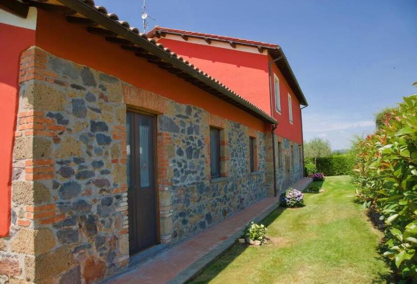 1 Bedroom Apartment Lake View, Agriturismo L Elce