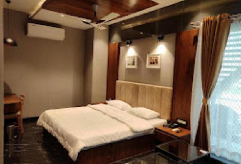 Номер Economy, Buldana Urban Residency Club , Buldana