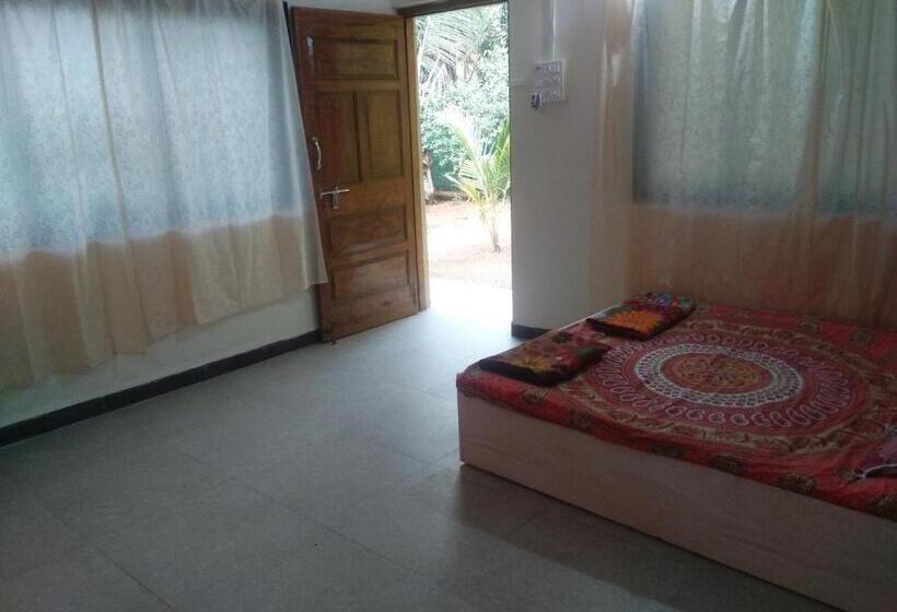 Семейный Номер, Sai Sneh Holidays Cottage