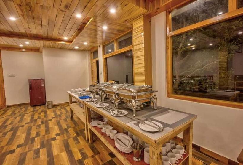 스탠다드 룸 킹사이즈 침대, Mahamaya Resort