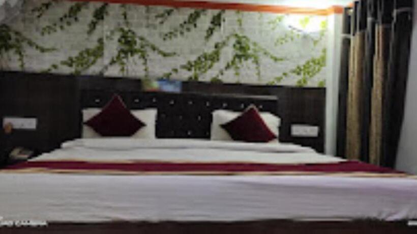 豪华房间, Amit Lodge, Bihta