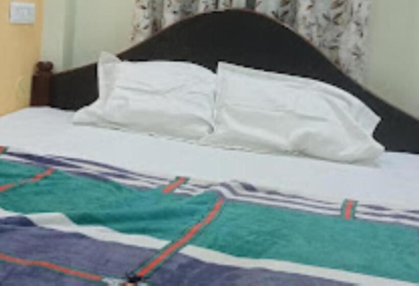 スタンダードルーム, Anshika Yatri Niwas Madhya Pradesh