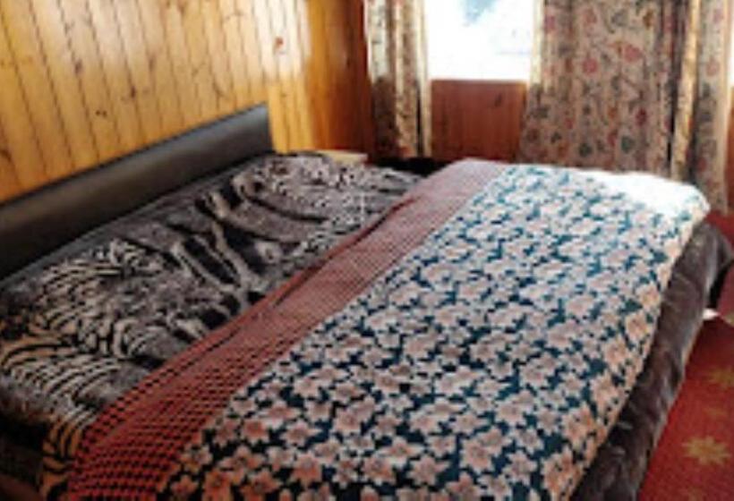 Номер Стандарт, Yemberzal & Restaurant, Jammu And Kashmir