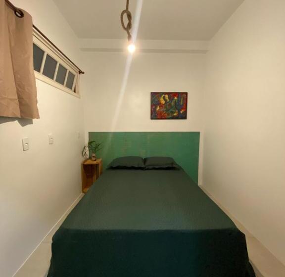 스탠다드 룸 공동 욕실, Neighbor.hub Hostel & Coliving Floripa