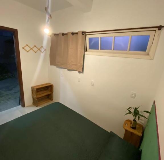 اتاق استاندارد با سرویس بهداشتی مشترک, Neighbor.hub Hostel & Coliving Floripa