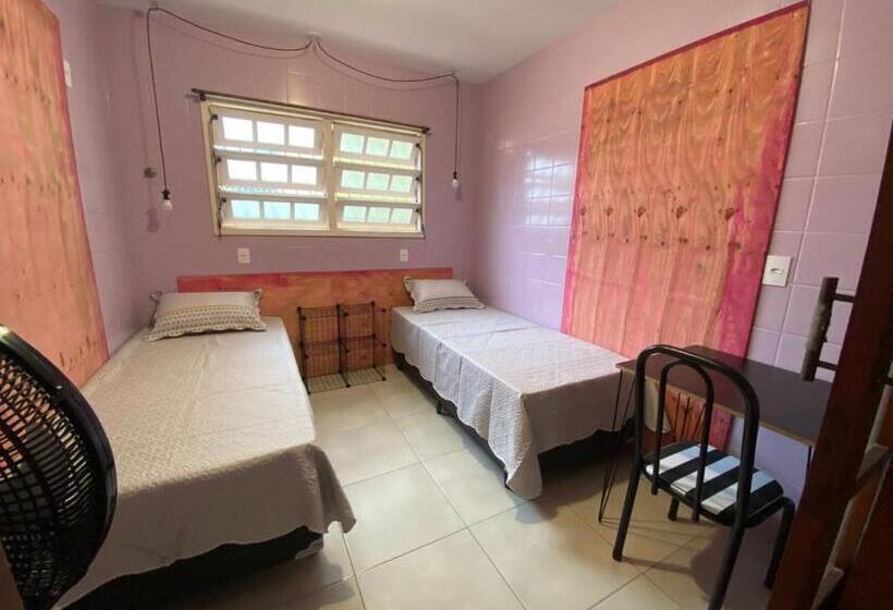 스탠다드 룸 공동 욕실, Neighbor.hub Hostel & Coliving Floripa