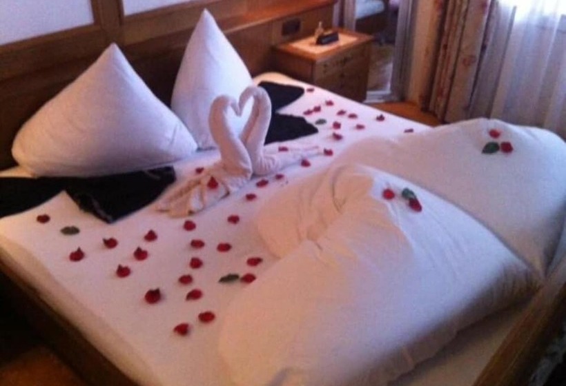 غرفة قياسية ثلاثية, Alpin Hotel Garni Eder Private Living