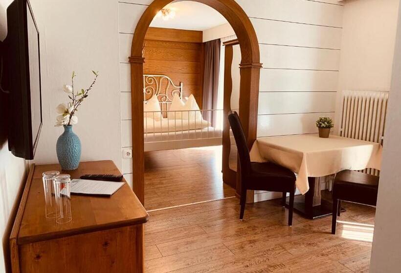 Трехместный Номер Стандарт с Балконом, Pension Jagerhof   Sommercard Inkl   5 Min Zum Hochzeiger