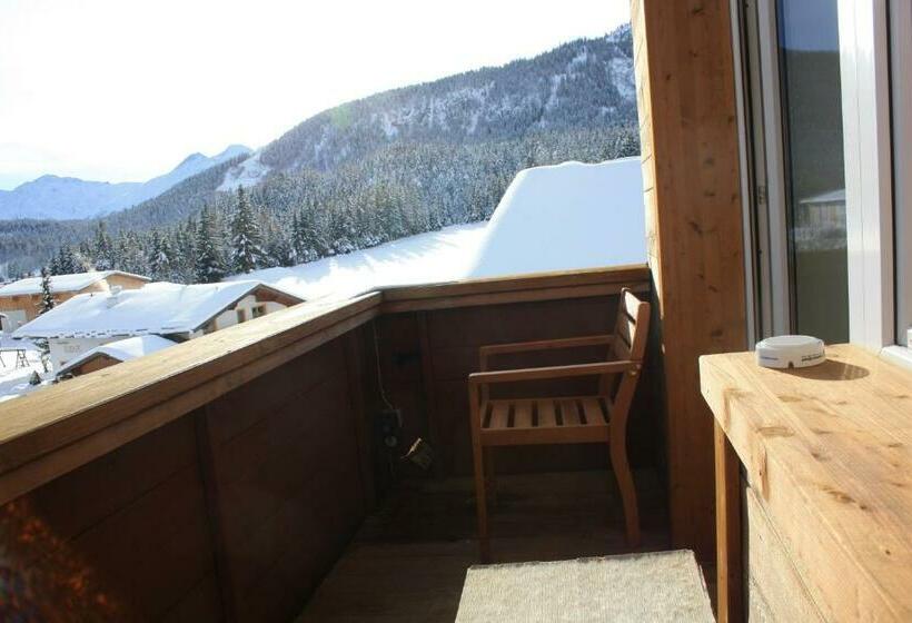 Номер Стандарт с Балконом, Landhotel Wolf