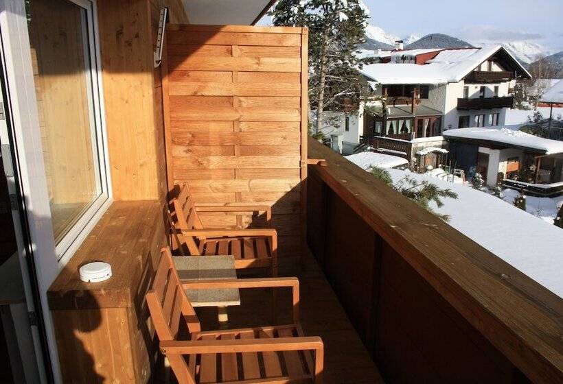 Номер Стандарт с Балконом, Landhotel Wolf