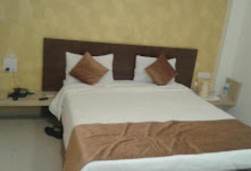 Номер Deluxe Кровать Кинг, Cool Palace, Nashik