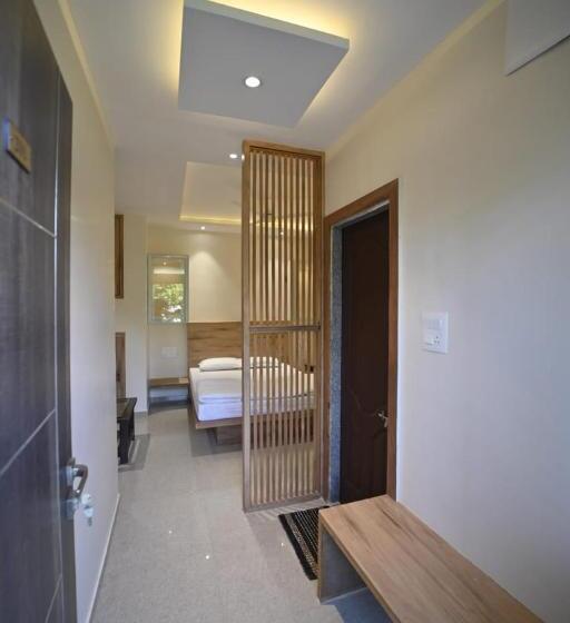 Deluxe Room, Vimleshwar