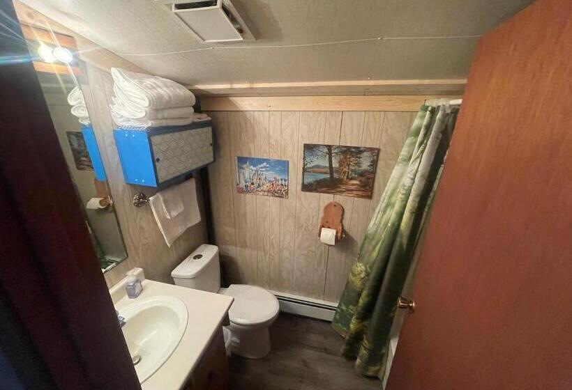 ４ベッドルームハウス, Ntj Moose Lake Cabin