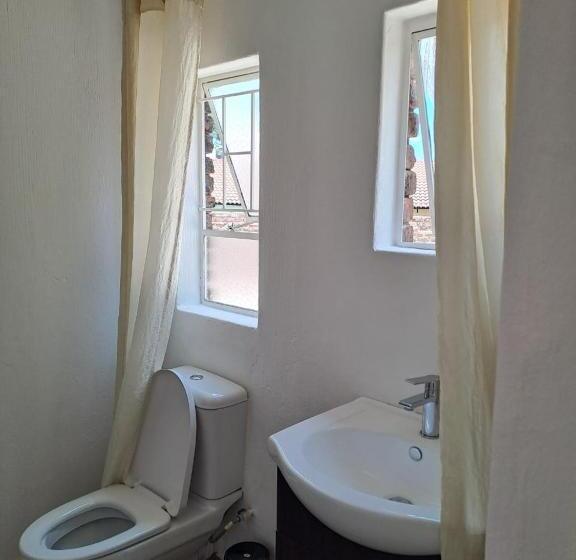 이코노미 룸, Sable Inn B&b