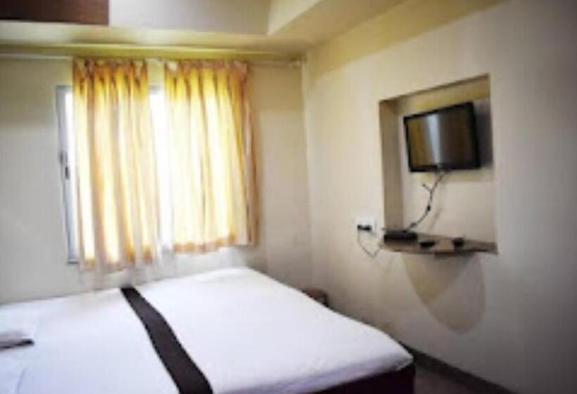 Номер Deluxe Кровать Кинг, Regency Maharashtra