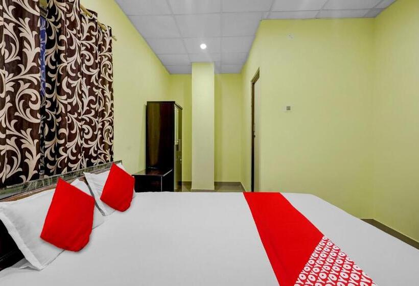 Трехместный Номер Классика, Super Oyo Rainbow Residency
