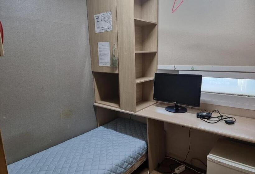 수피리어 싱글 룸, Halla Livingtel