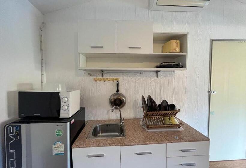 Номер Deluxe, De Bra Hostel