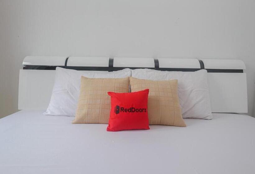 Номер Deluxe, Reddoorz Syariah Near Gerbang Dieng 2