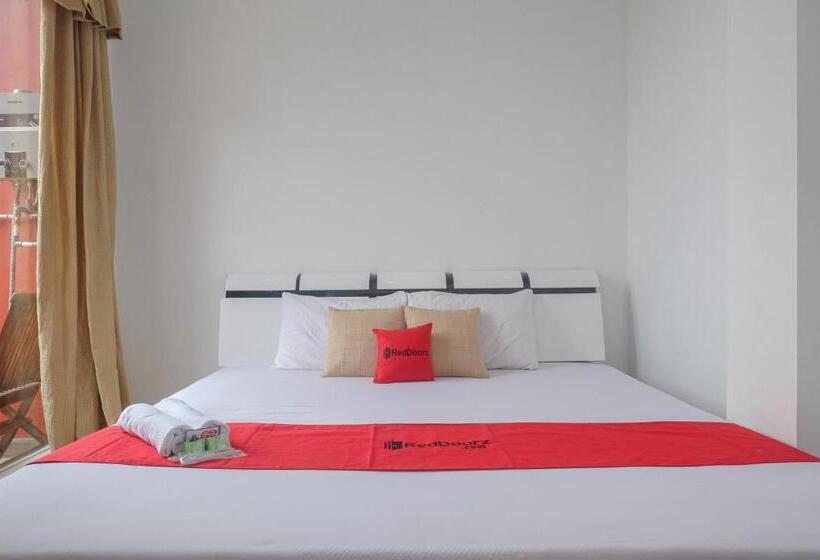 Номер Deluxe, Reddoorz Syariah Near Gerbang Dieng 2