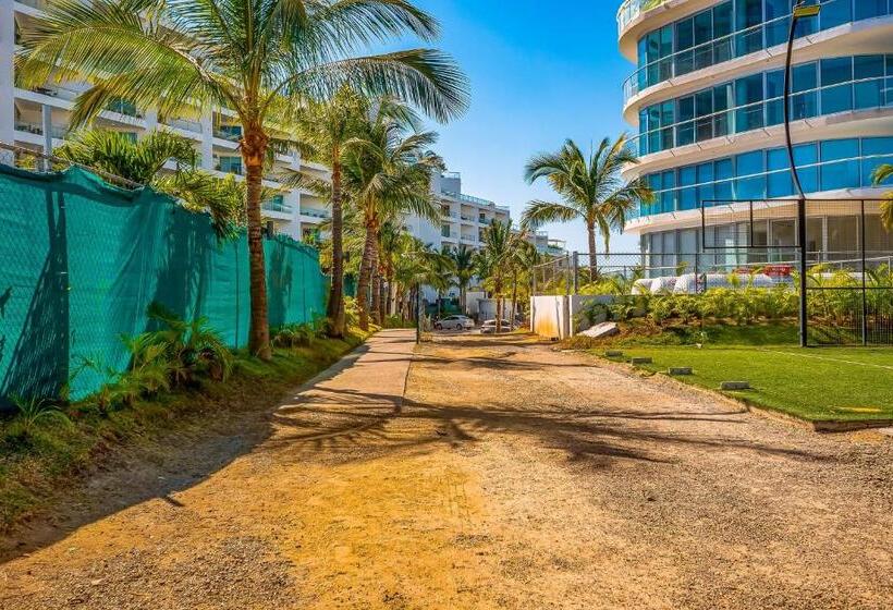 Apartamento 2 Dormitórios, Maritima Golf # 3j