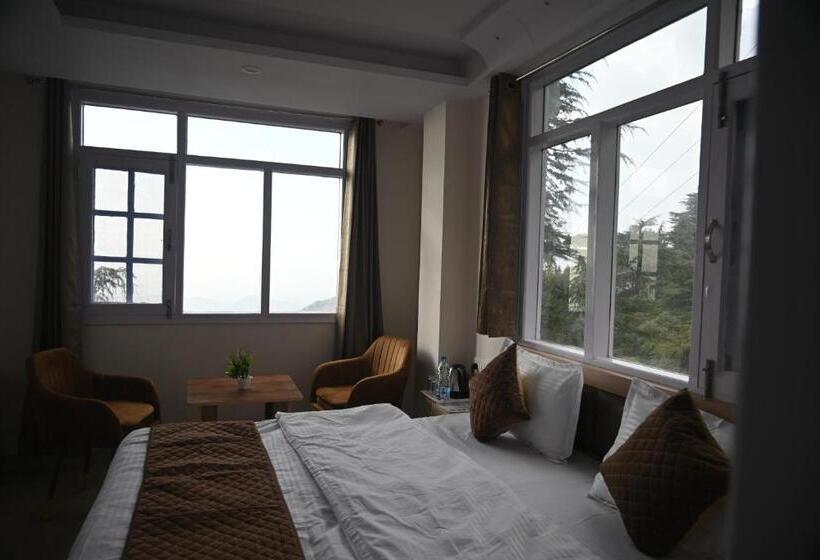 스탠다드 룸 산 전망, Pine Ville Shimla
