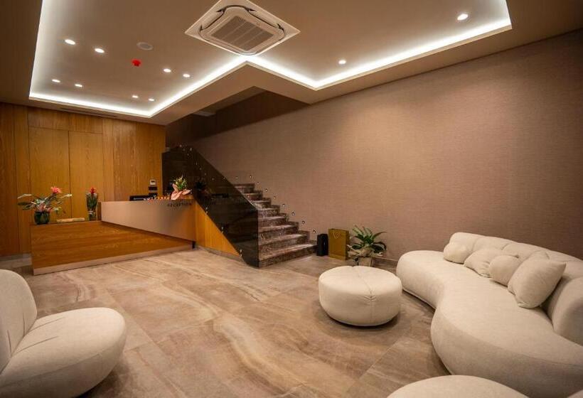 테라스 스위트, Duomo Resort