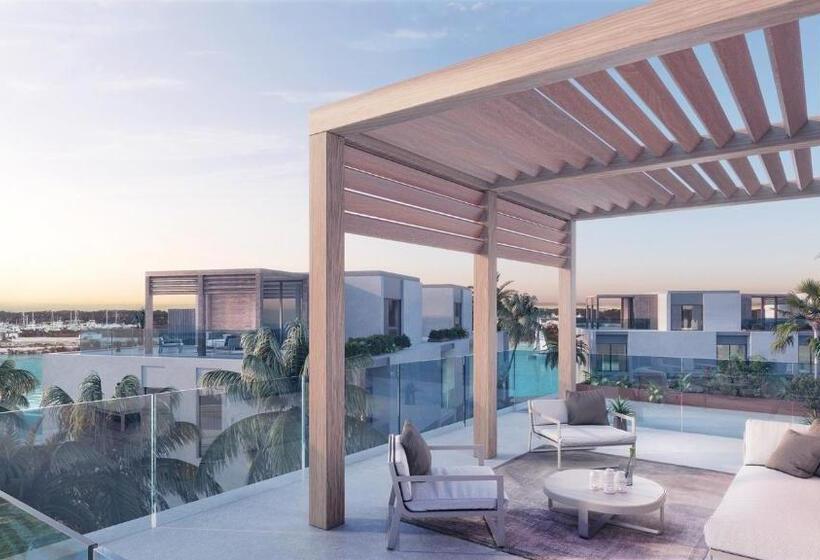 3 Bedroom Suite, South Bank
