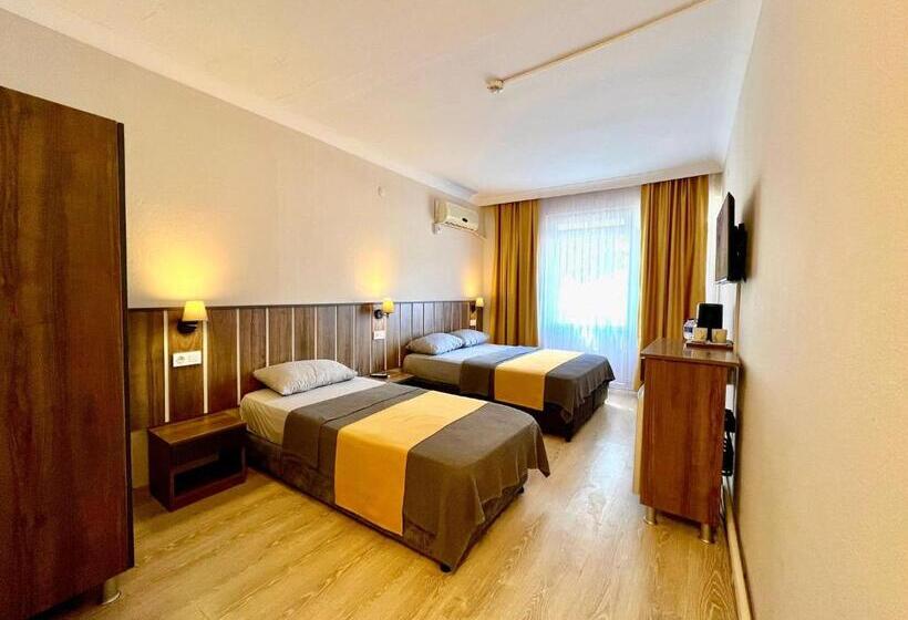 Номер Стандарт Трехместный, Cord Hotel & Resort