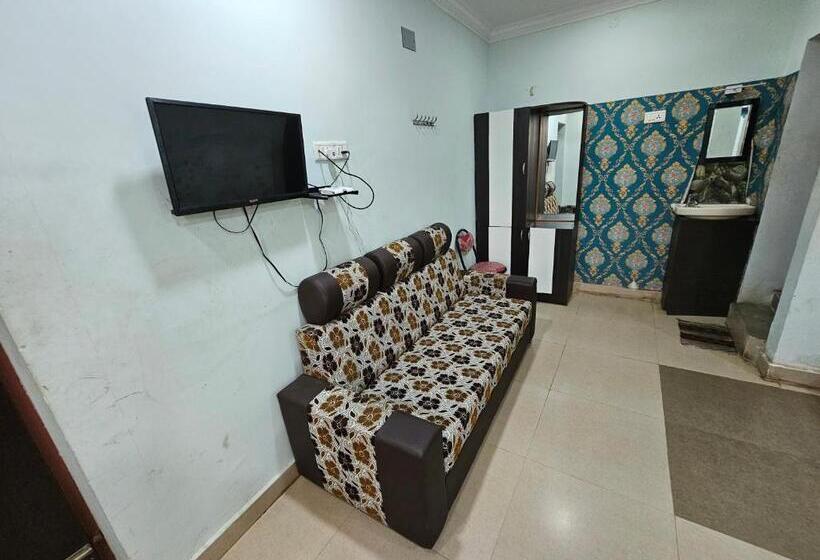 豪华房间, Arunachala Guest House
