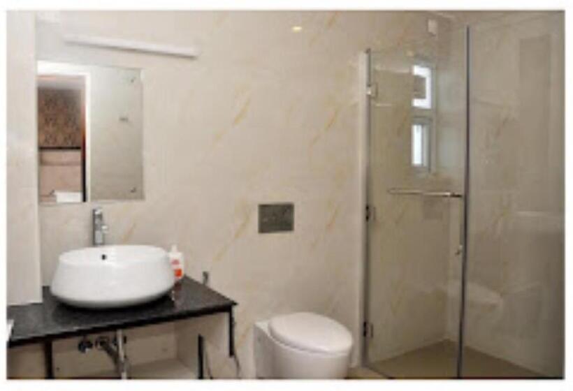 带大床的豪华间, The King S Park Residency Chennai