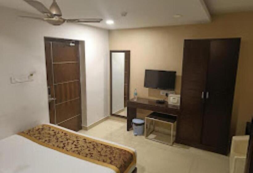 Номер Deluxe Кровать Кинг, The King S Park Residency Chennai