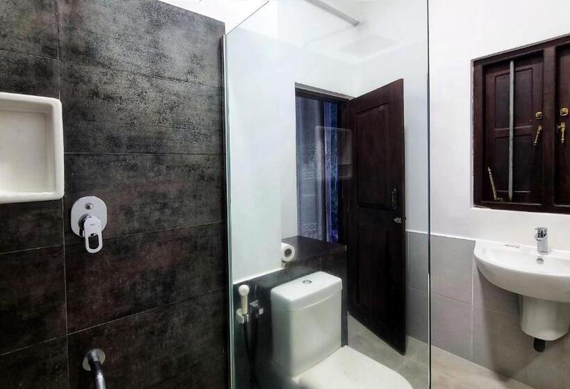 اتاق لوکس سه تخته, Mirissa Marin Wall Villa Deluxe Triple Room