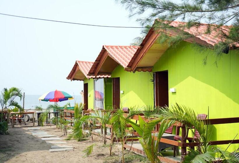Номер Стандарт Вид на Море с Балконом, Om Beach Resort
